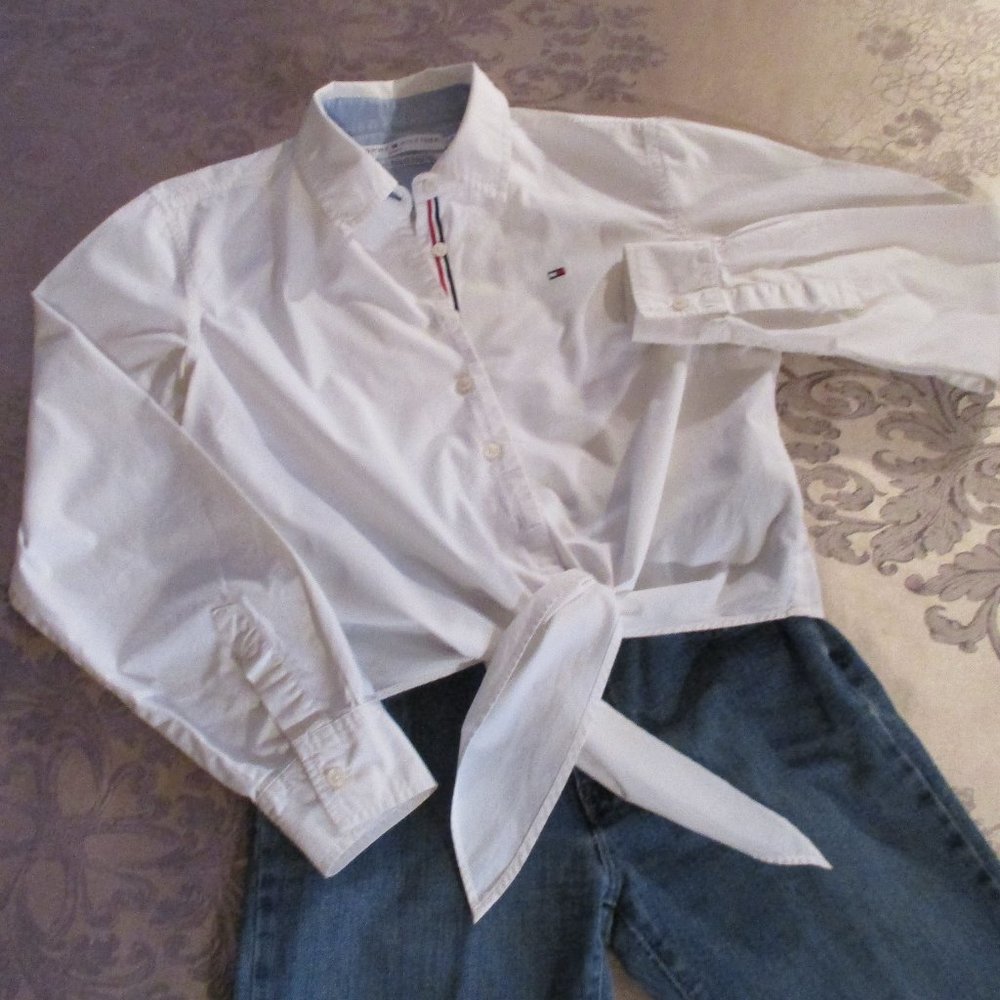 TOMMY HILFIGER JEANS WHITE WAIST TIE TOP - Picture 13 of 16